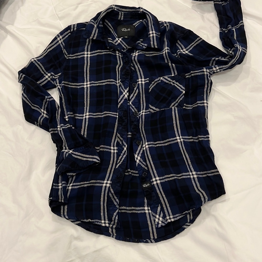 Rails Navy Plaid Button Down Shirt Size: S